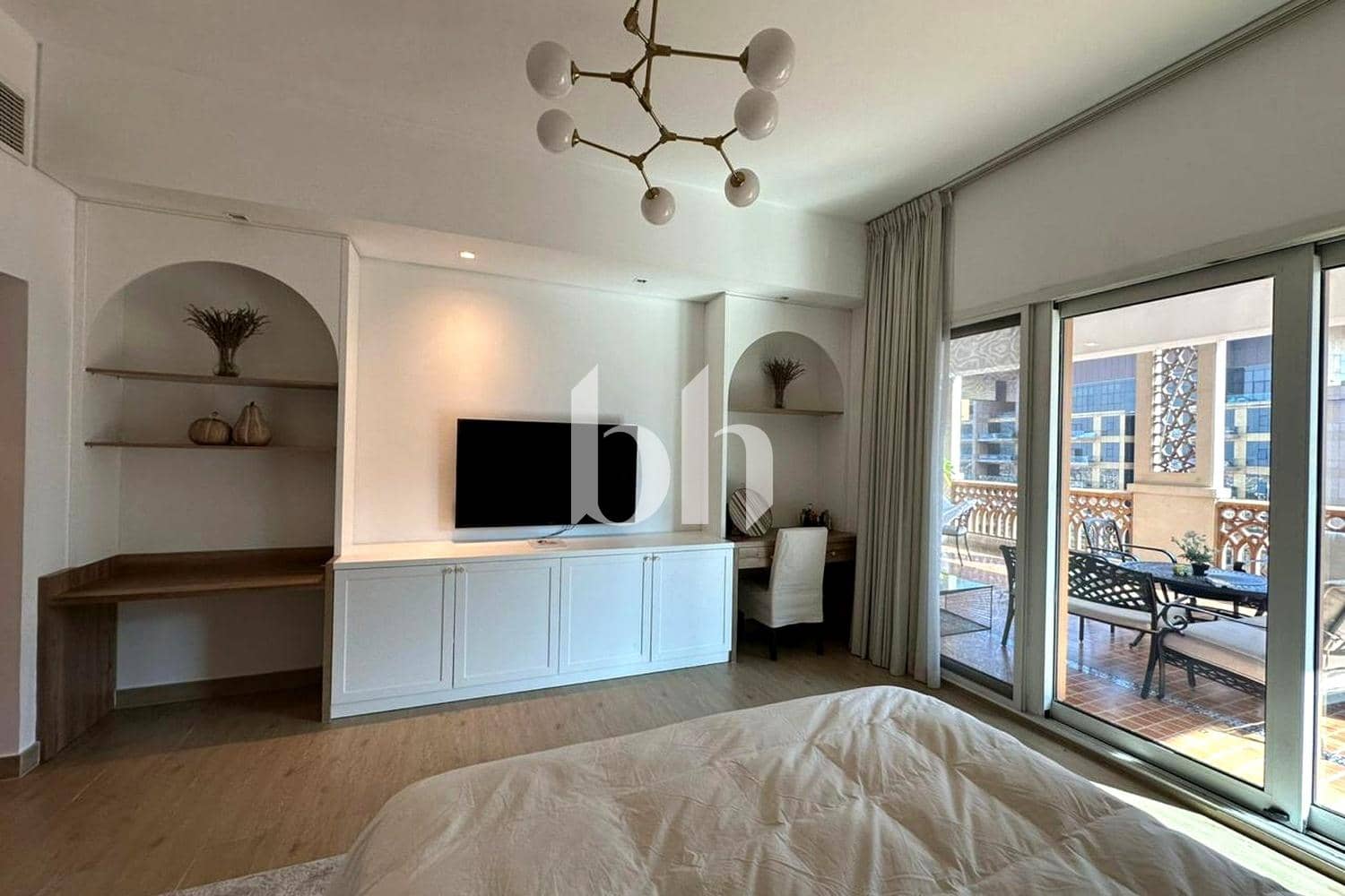 3 Bedroom Apartment in Marina Residences 6 - photo 1