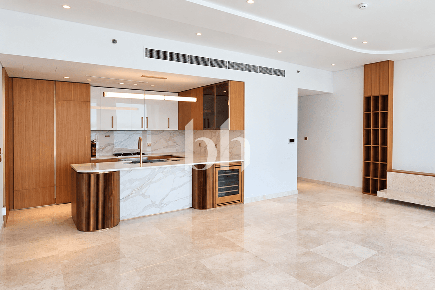 3 Bedroom Apartment in Ellington Beach House