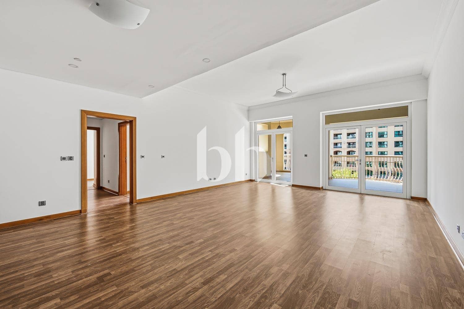 2 Bedroom Apartment in Al Anbara - photo 1