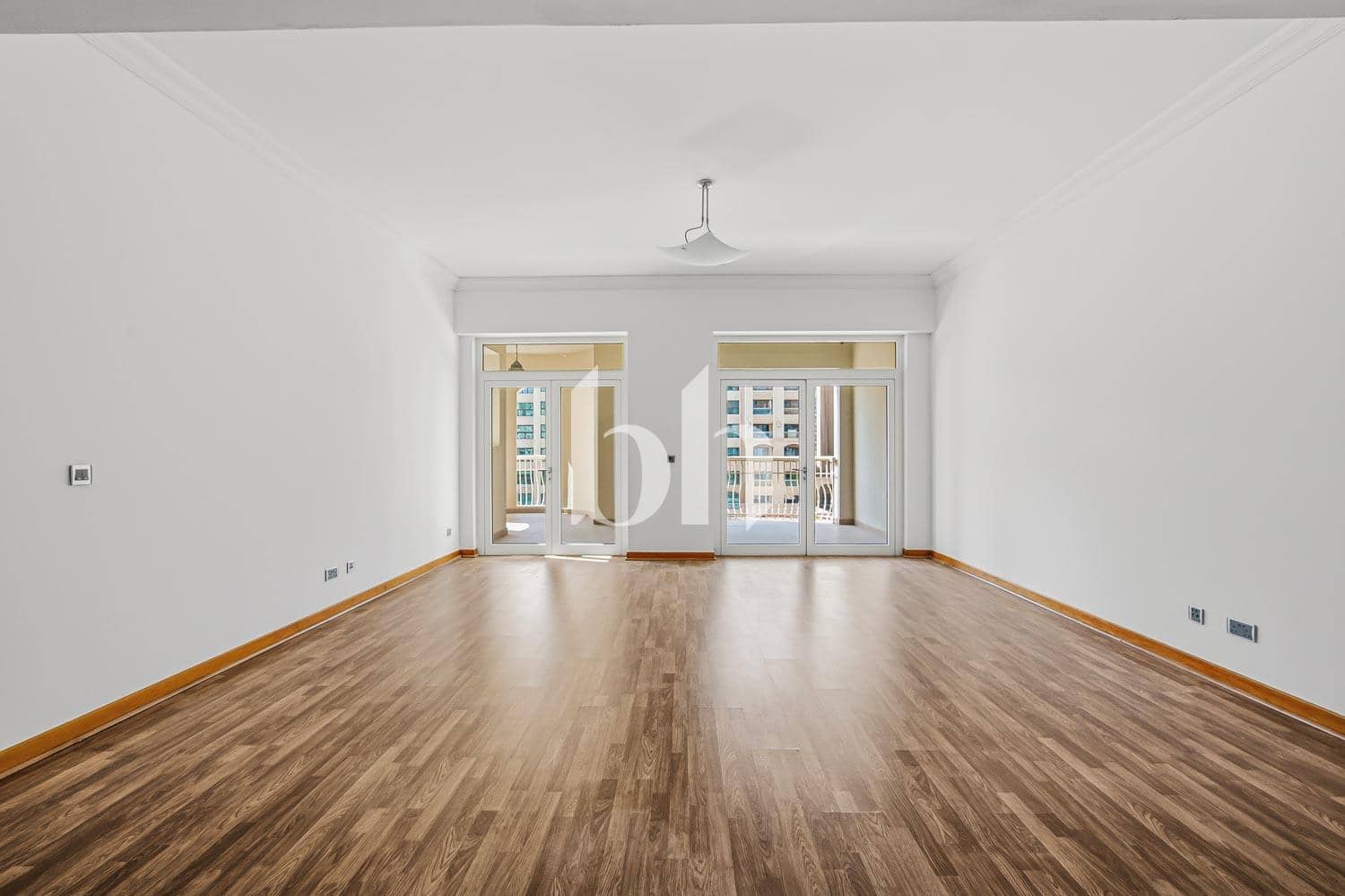 2 Bedroom Apartment in Al Anbara - photo 2