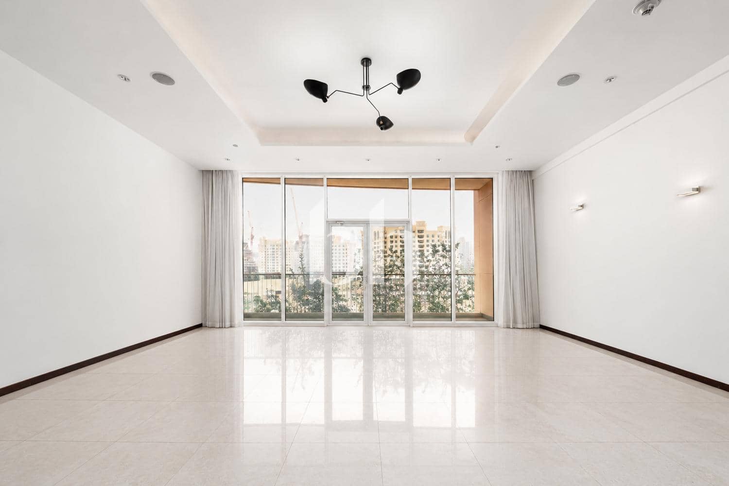 3 Bedroom Apartment in Tanzanite - photo 1