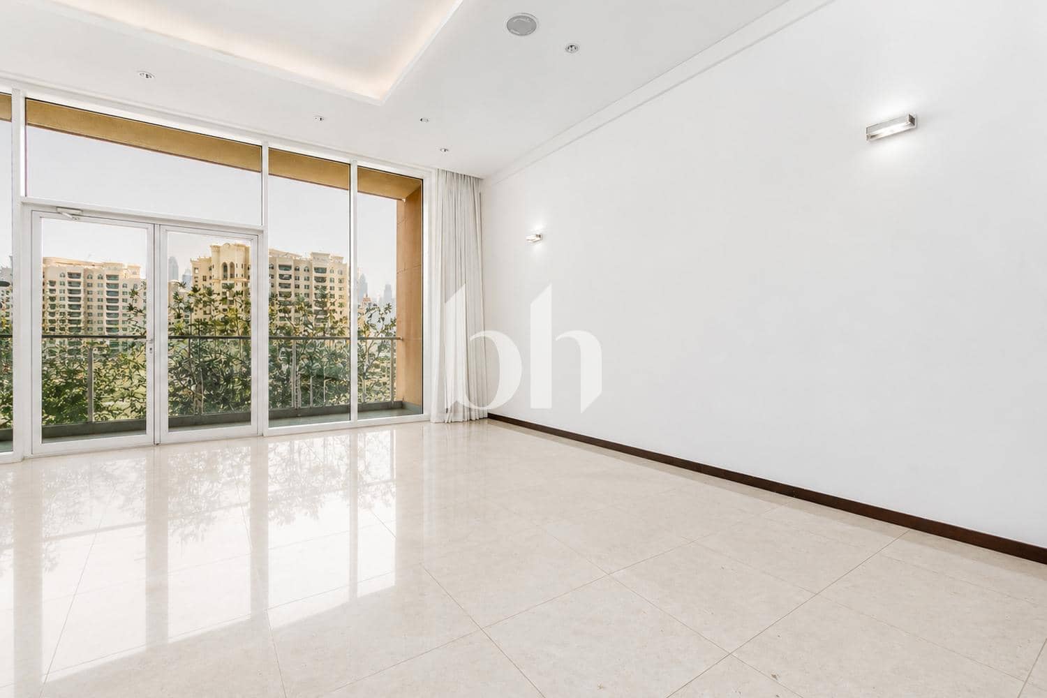 3 Bedroom Apartment in Tanzanite - photo 2