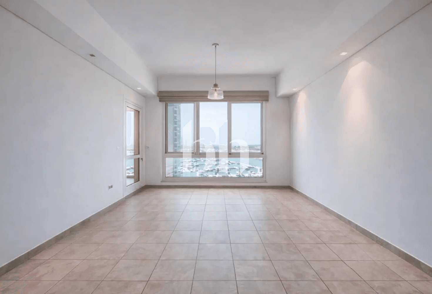2 Bedroom Apartment in Marina Residences 5