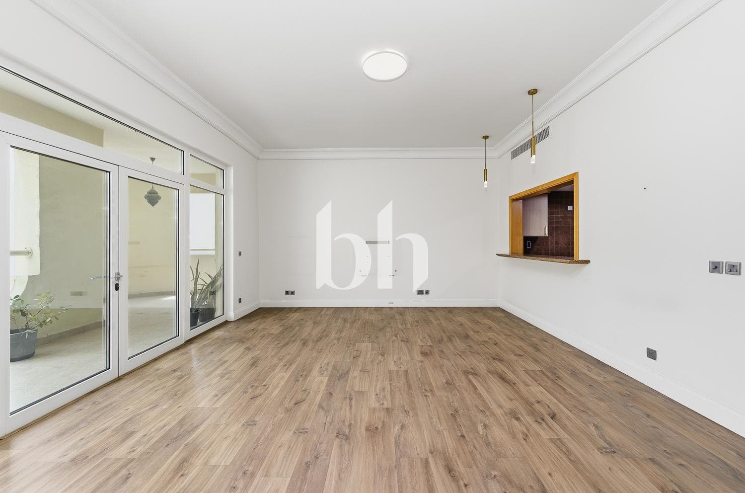 2 Bedroom Apartment in Jash Hamad - photo 2