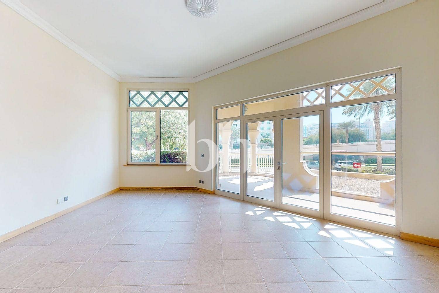 3 Bedroom Apartment in Al Khudrawi - photo 1