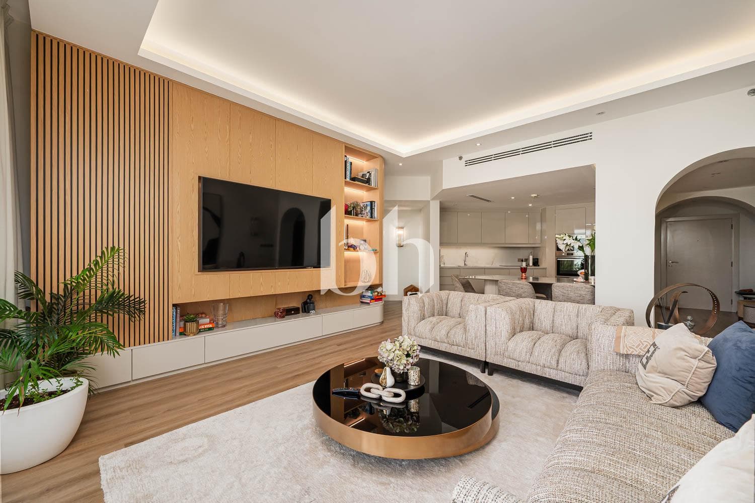 2 Bedroom Apartment in Al Nabat - photo 1