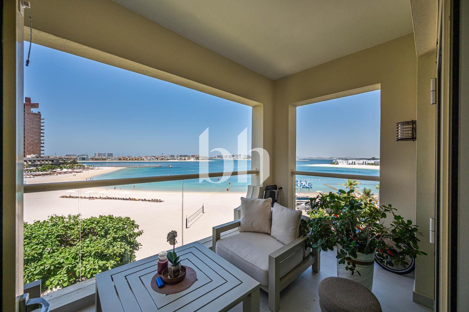 2 Bedroom Apartment in Al Nabat - photo 2
