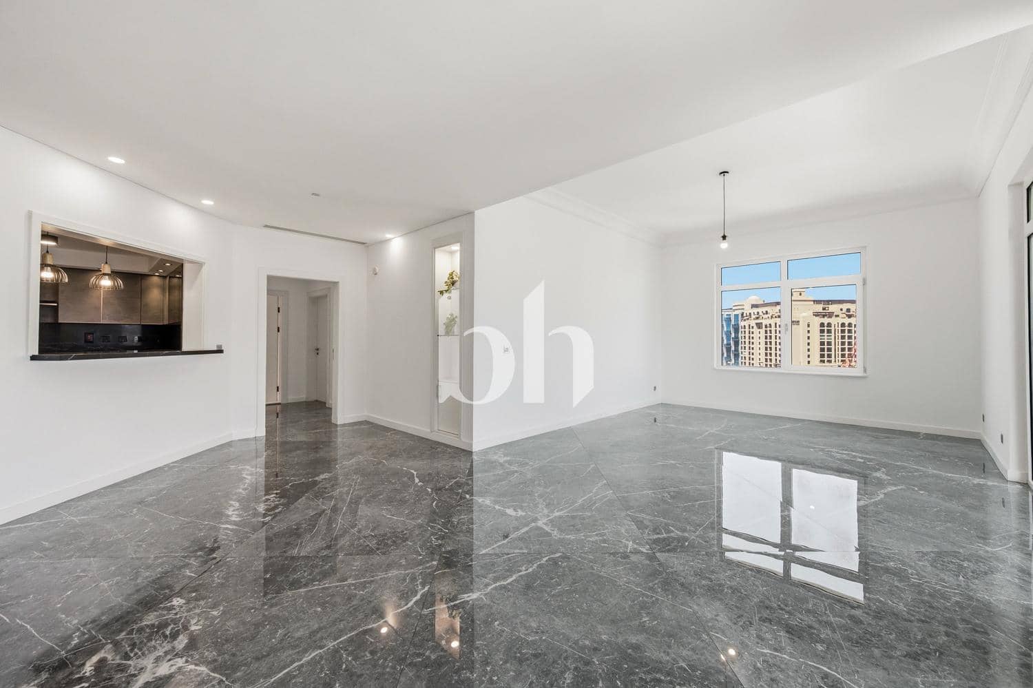3 Bedroom Apartment in Al Tamr - photo 2