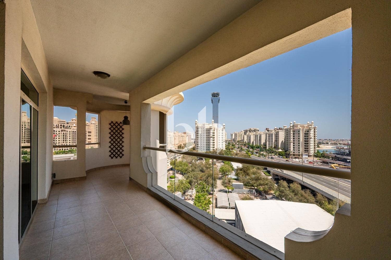 3 Bedroom Apartment in Al Tamr - photo 1
