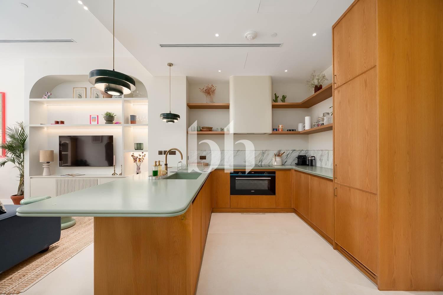 1 Bedroom Apartment in Oceana Pacific - photo 1