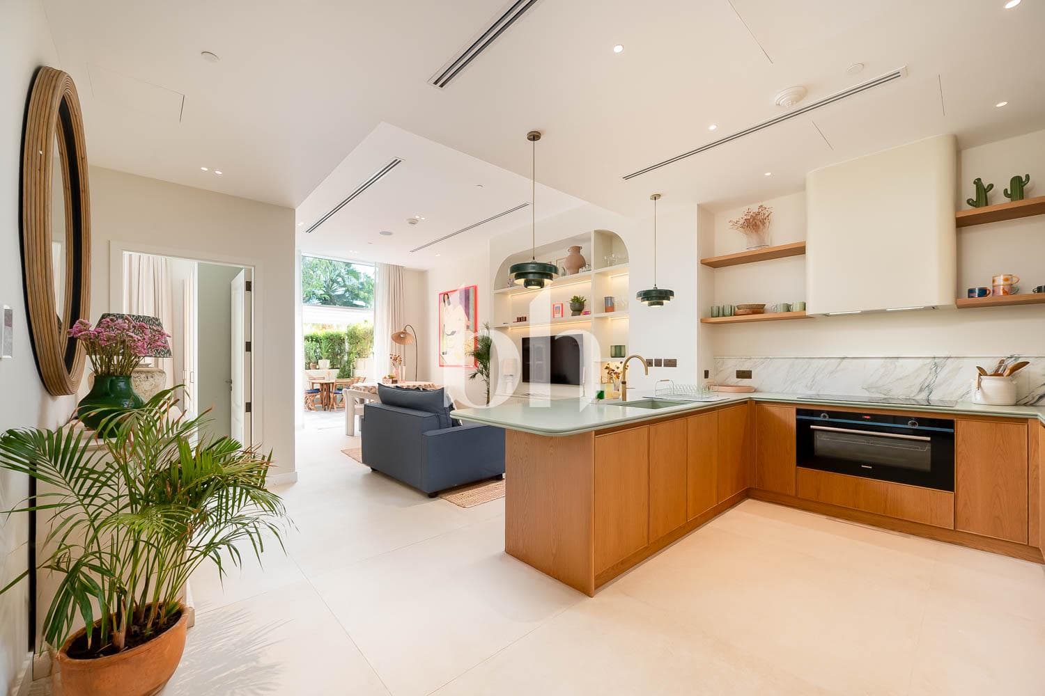 1 Bedroom Apartment in Oceana Pacific