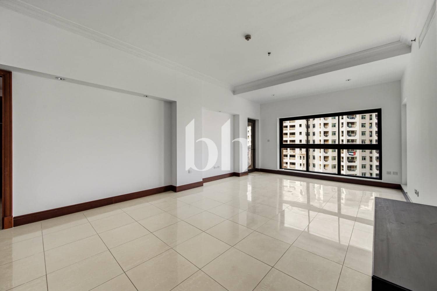 2 Bedroom Apartment in Golden Mile 5 - photo 2