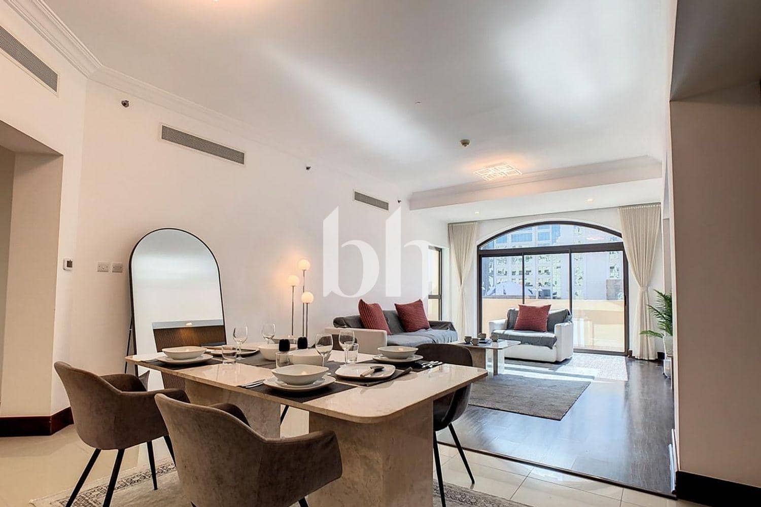 2 Bedroom Apartment in Golden Mile 3 - photo 1