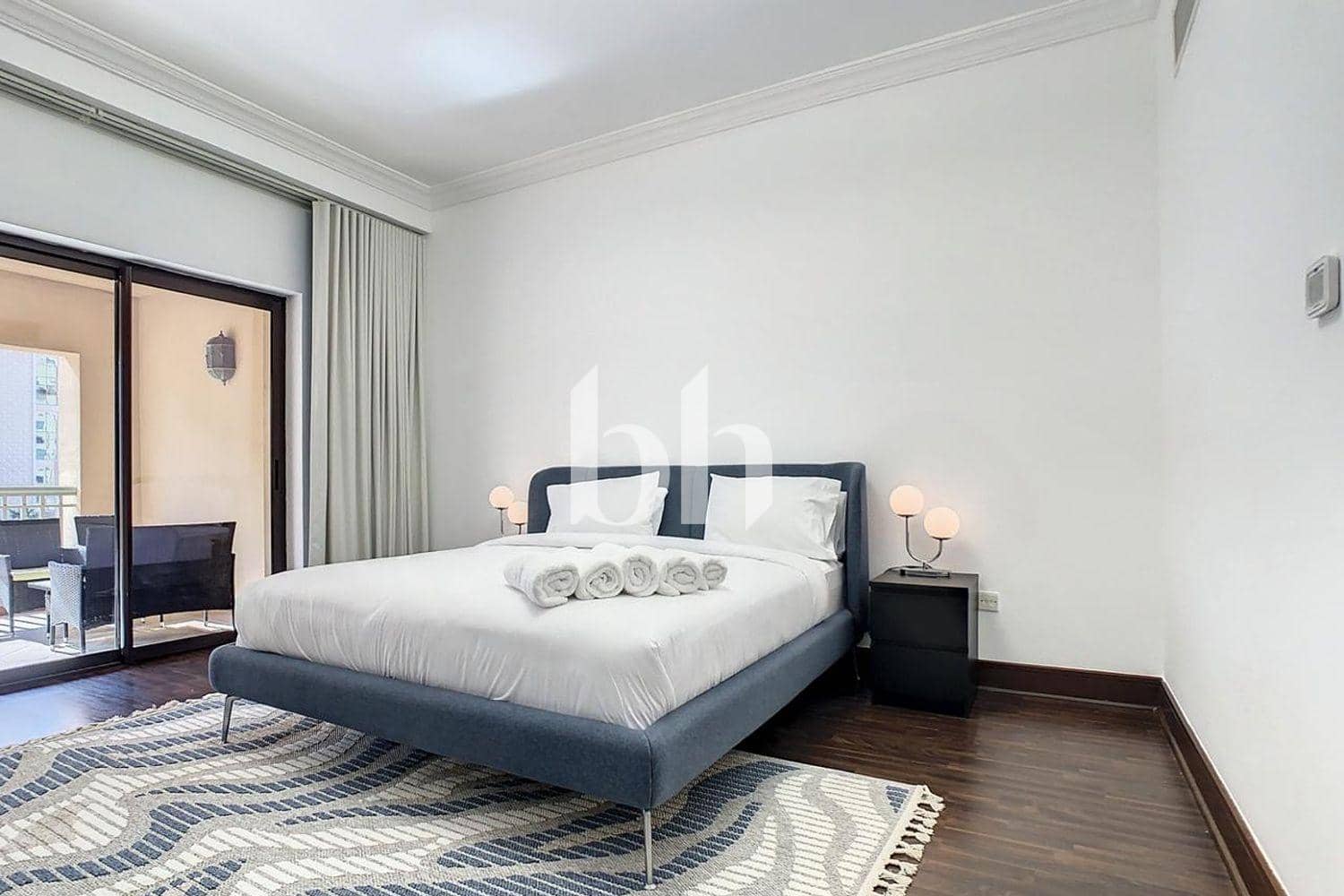 2 Bedroom Apartment in Golden Mile 3 - photo 2