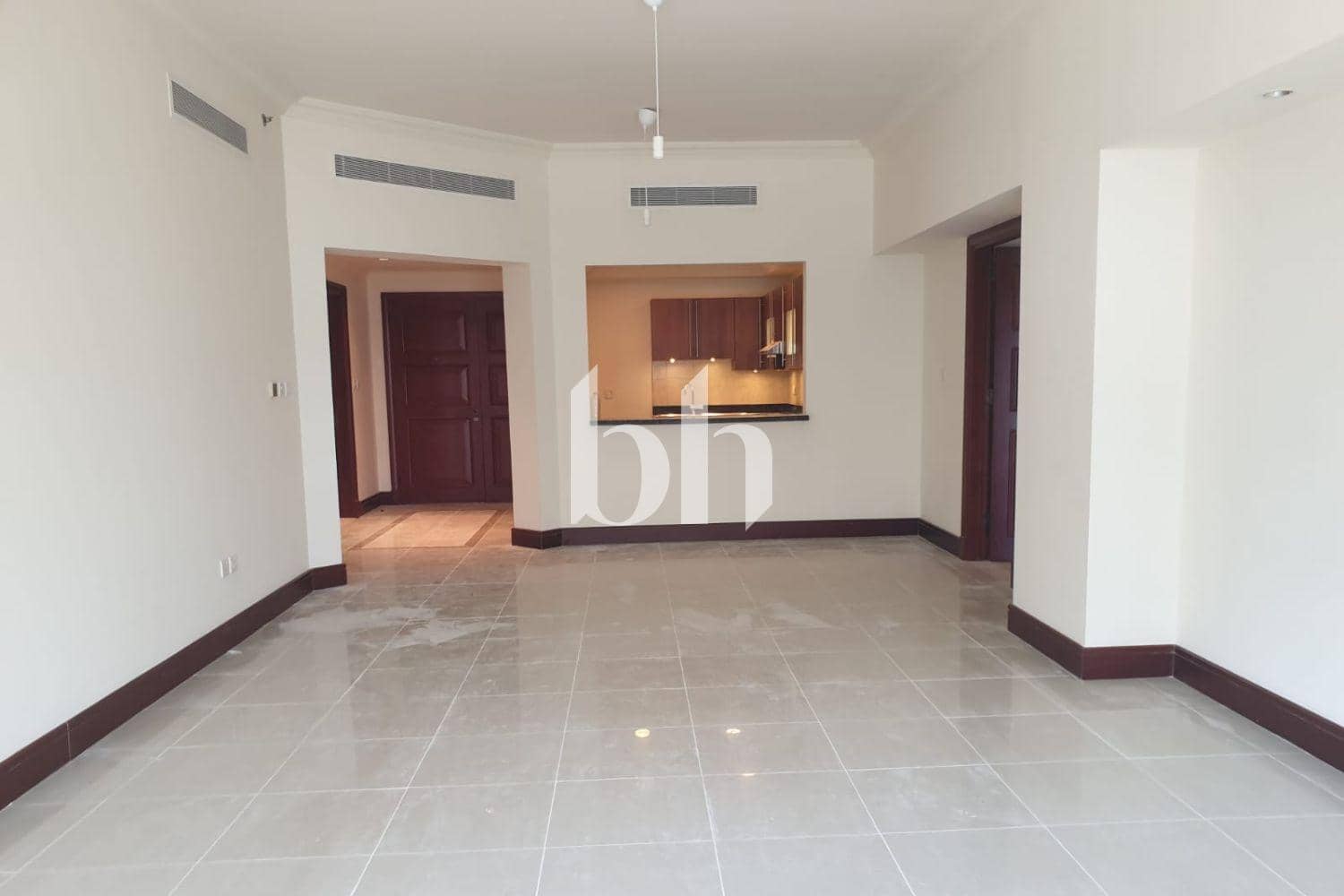 2 Bedroom Apartment in Golden Mile 4 - photo 2