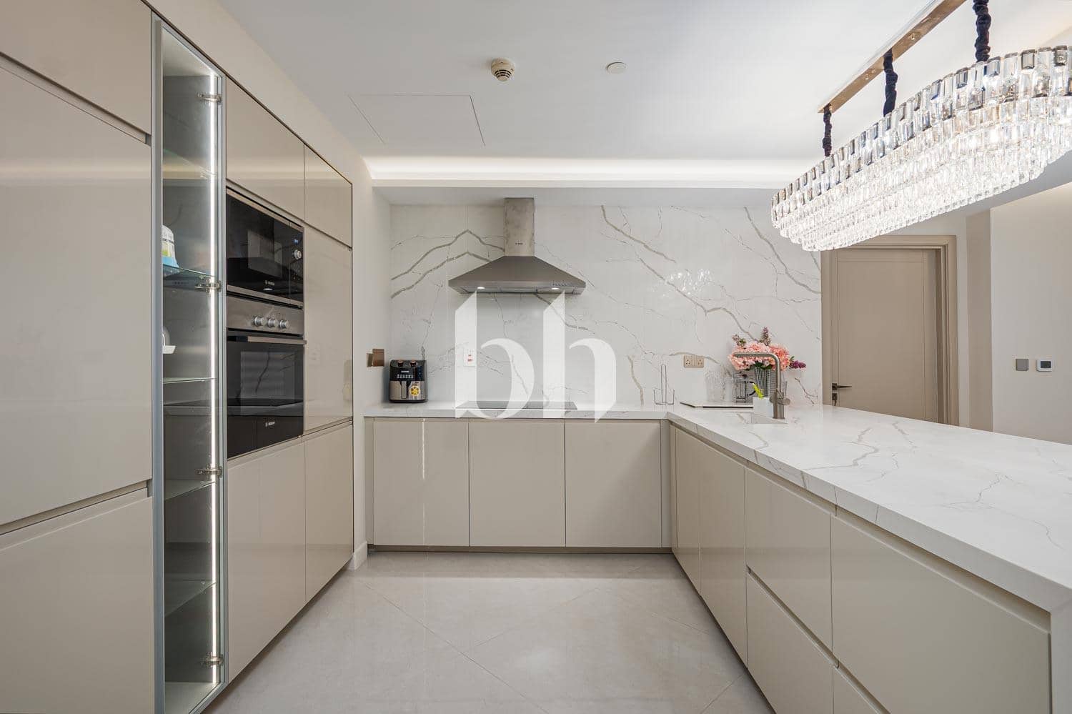 3 Bedroom Apartment in Marina Residences 1 - photo 1