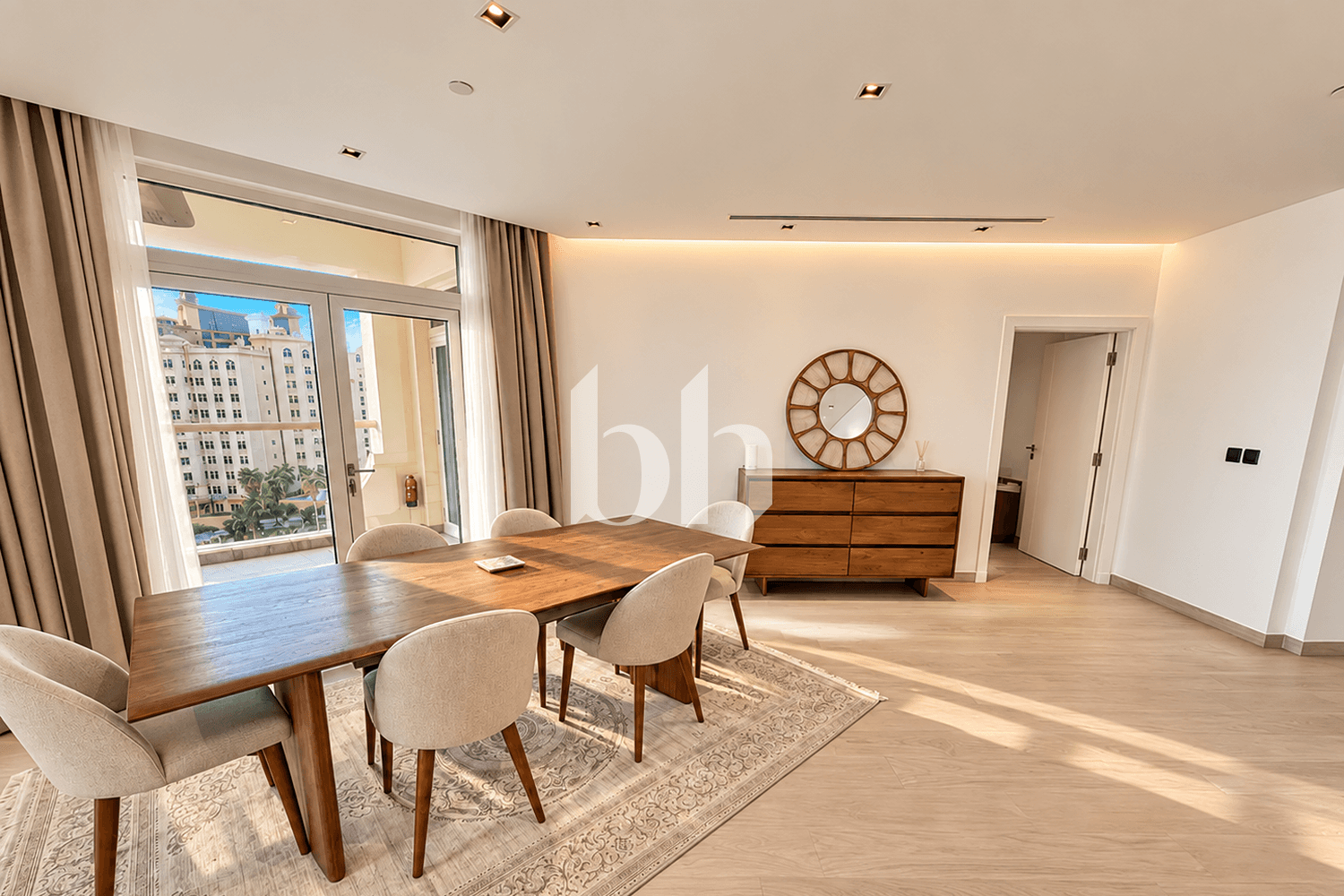 3 Bedroom Apartment in Al Anbara - photo 2