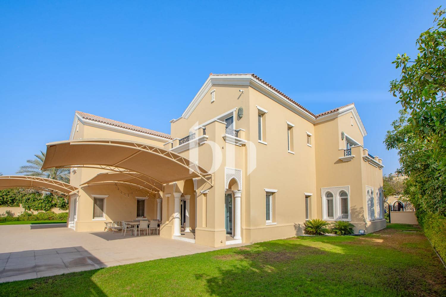 6 Bedroom Villa in Polo Homes - photo 1