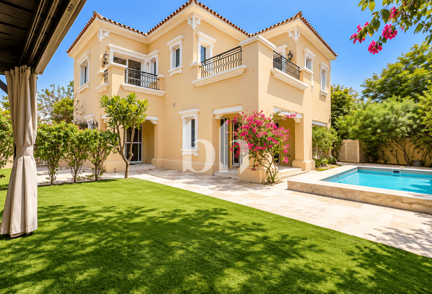 4 Bedroom Villa in Alvorada 2