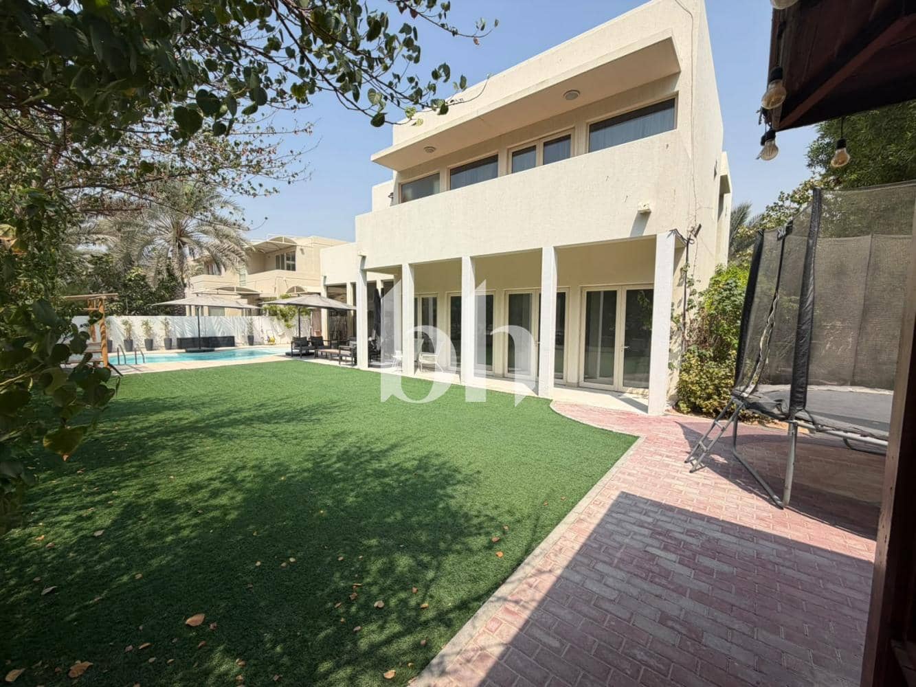 5 Bedroom Villa in Saheel - photo 1