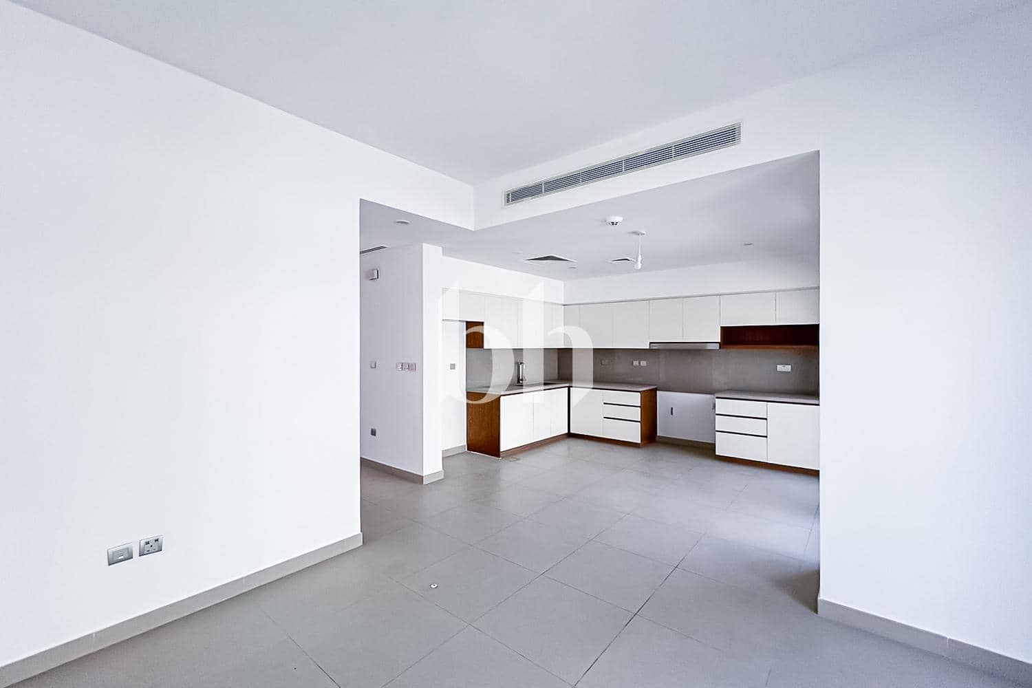 3 Bedroom Townhouse in Camelia 1 - photo 1