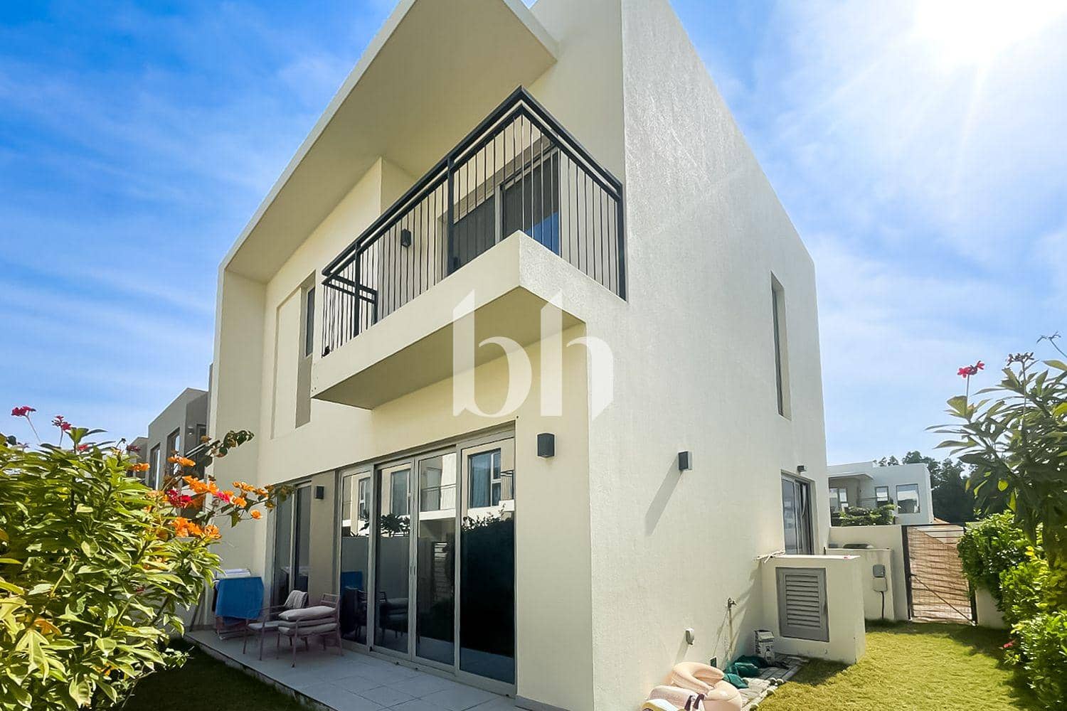 4 Bedroom Villa in Camelia 1 - photo 1