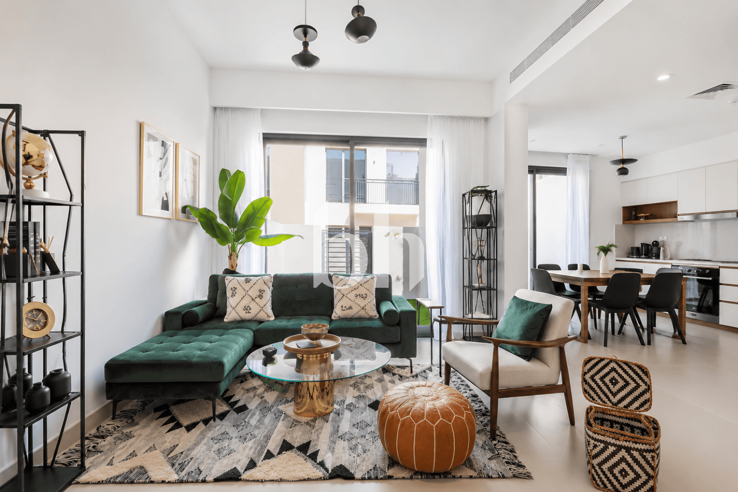 3 Bedroom Townhouse in Camelia 1