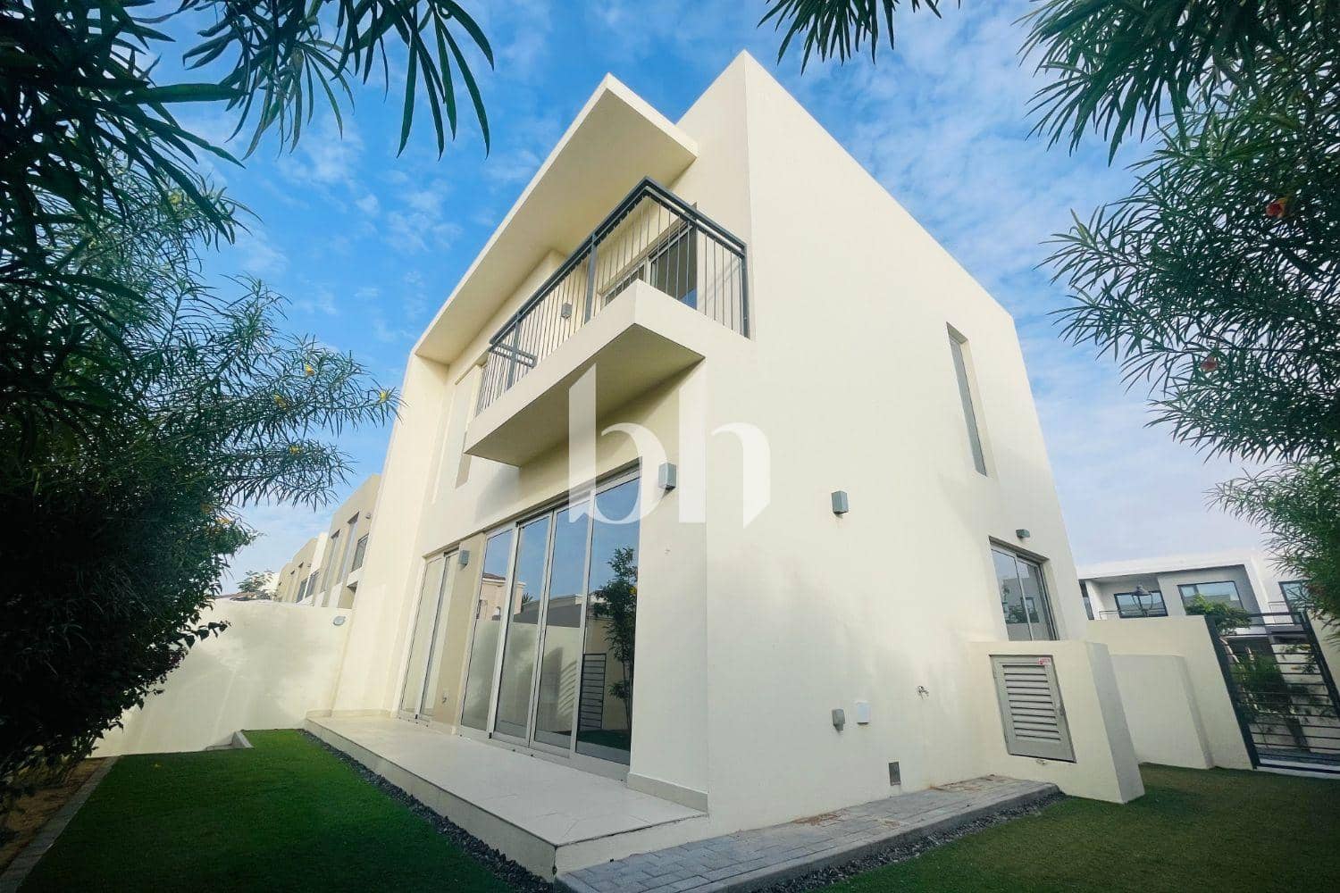 4 Bedroom Townhouse in Camelia 1