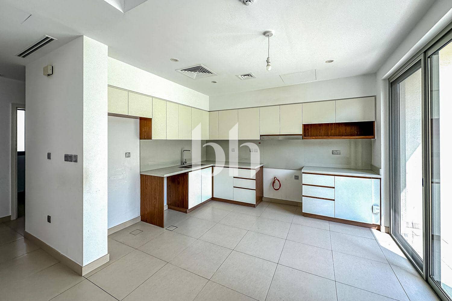3 Bedroom Townhouse in Camelia 2 - photo 1