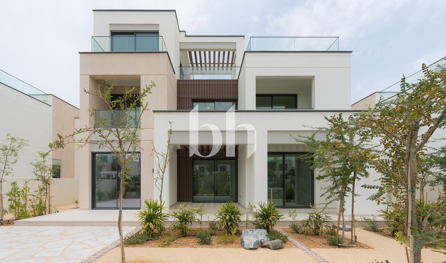 6 Bedroom Townhouse in Caya