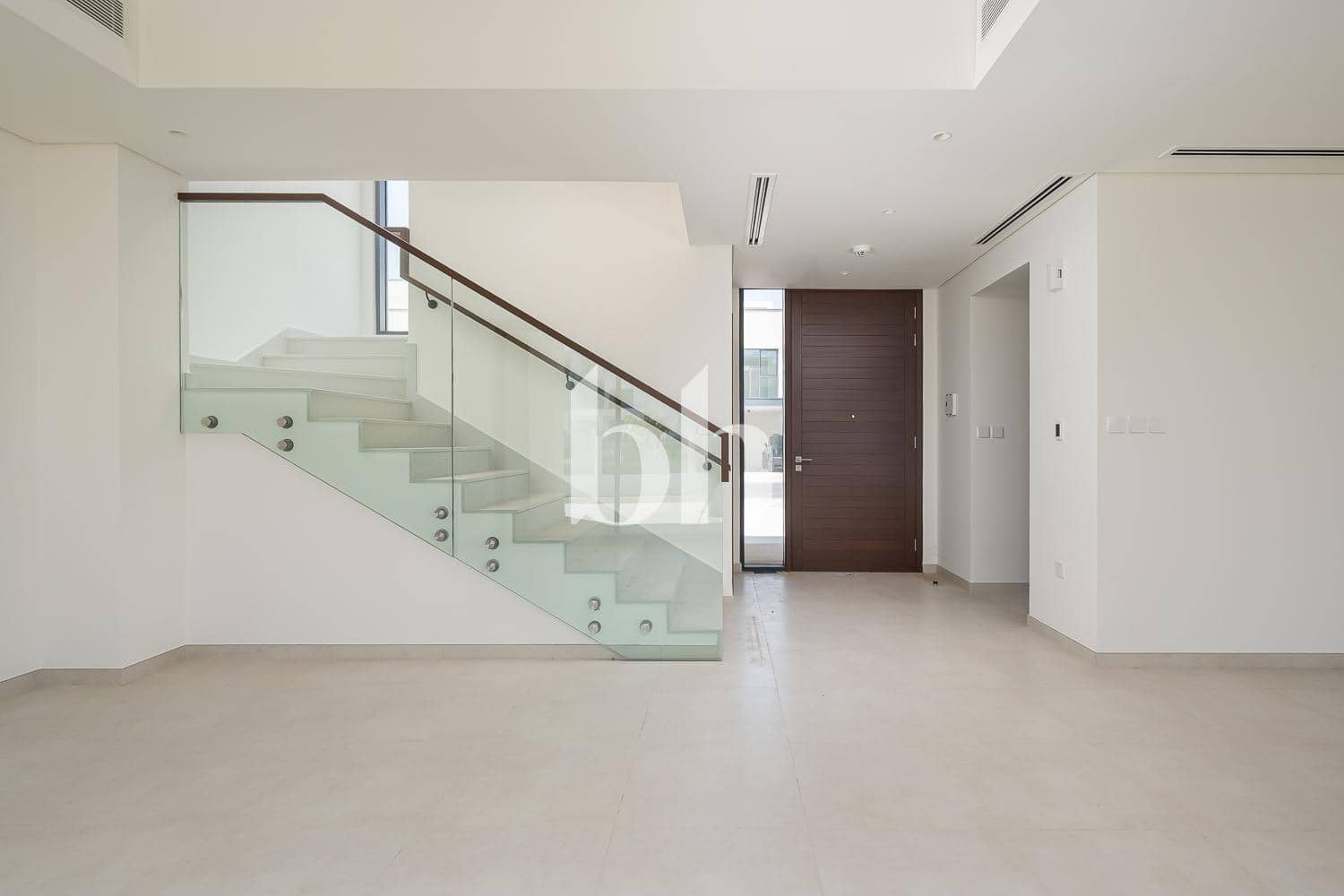4 Bedroom Townhouse in Caya - photo 1
