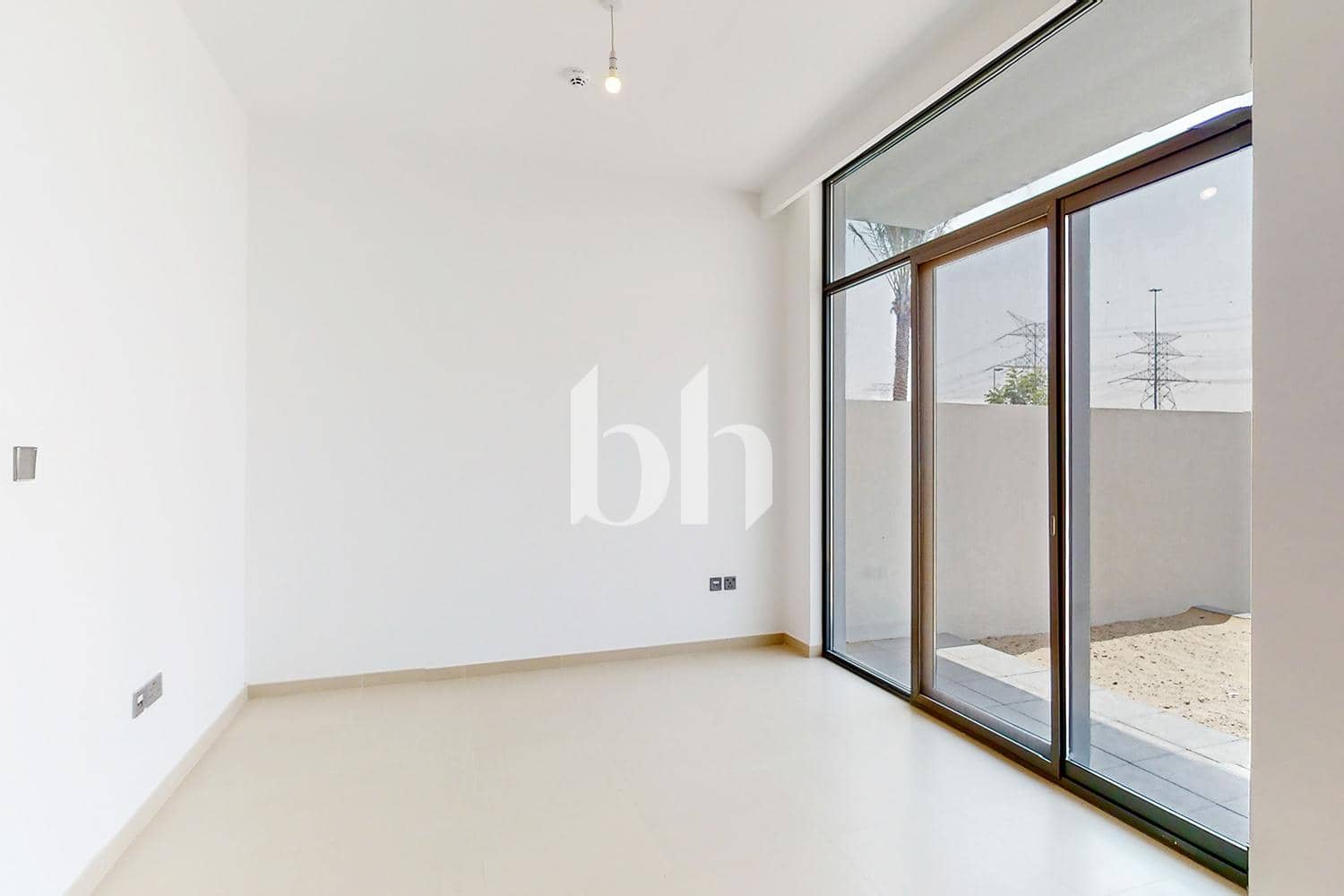 3 Bedroom Townhouse in Joy - photo 2