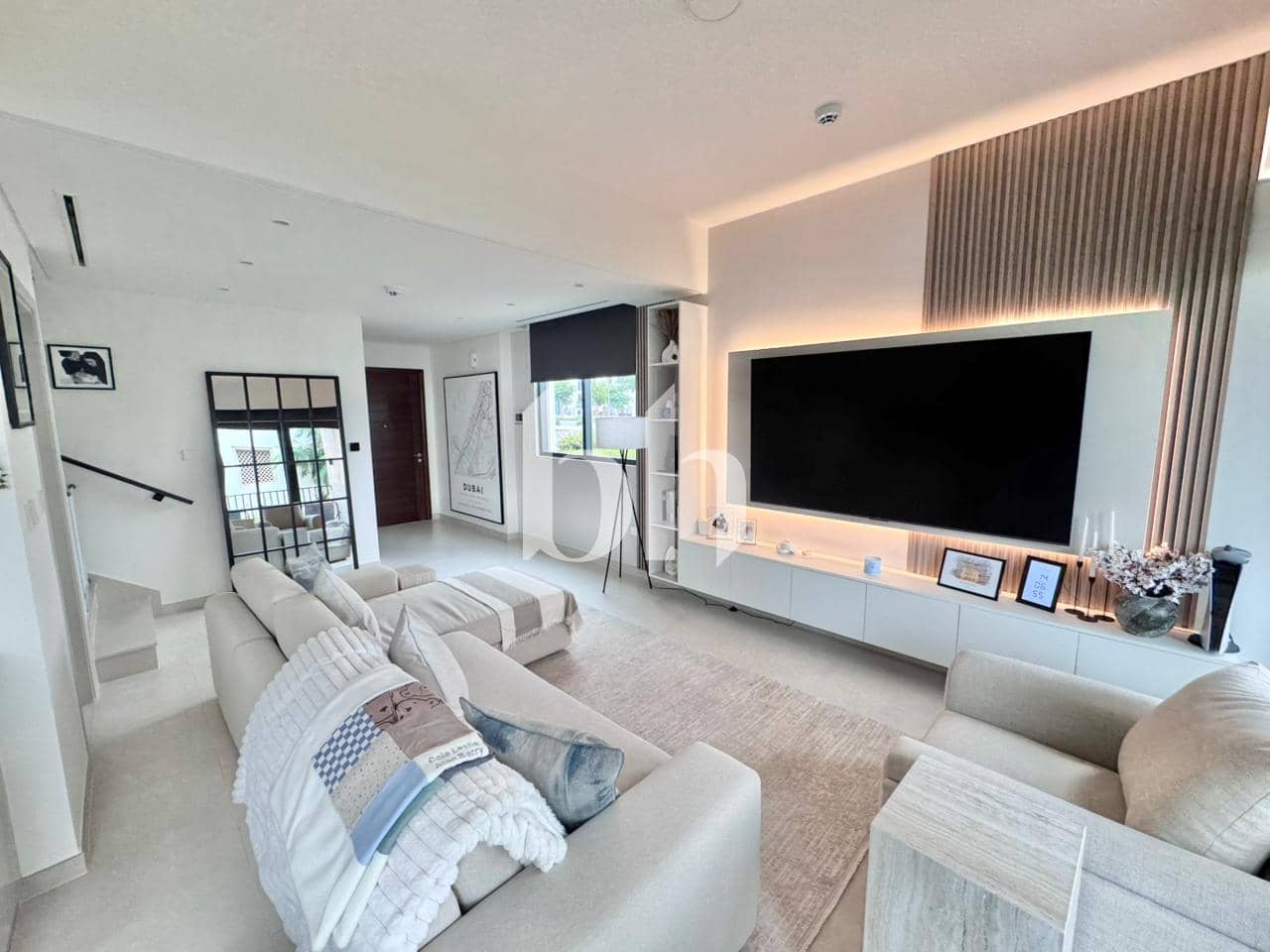 3 Bedroom Townhouse in Bliss - photo 2
