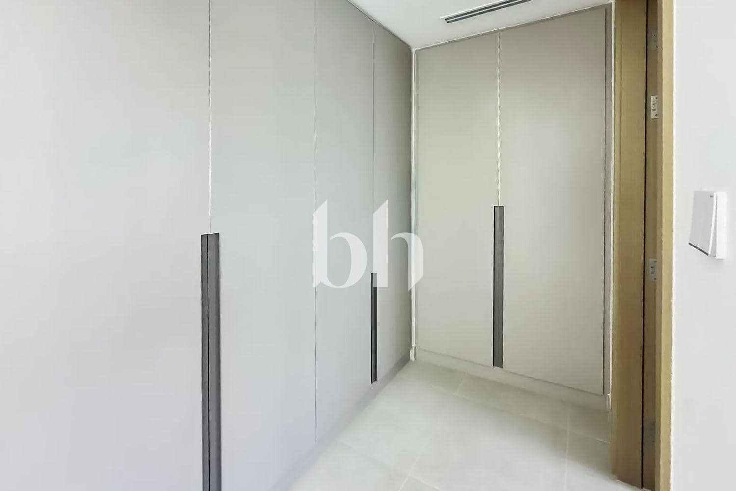 3 Bedroom Townhouse in Raya - photo 2