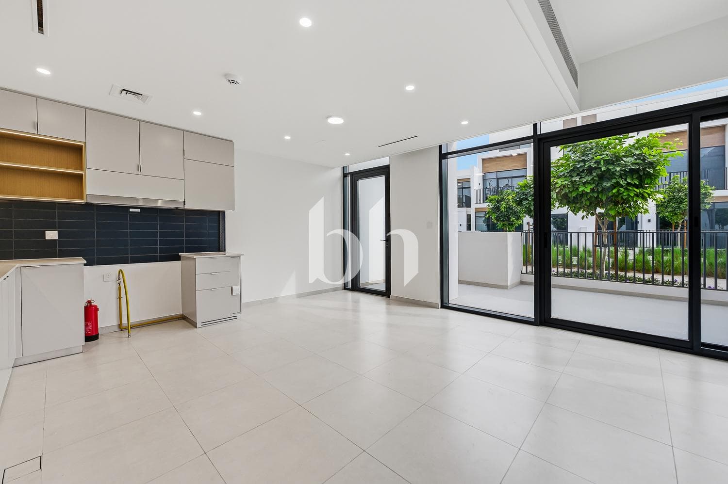 4 Bedroom Townhouse in Bliss 2 - photo 1