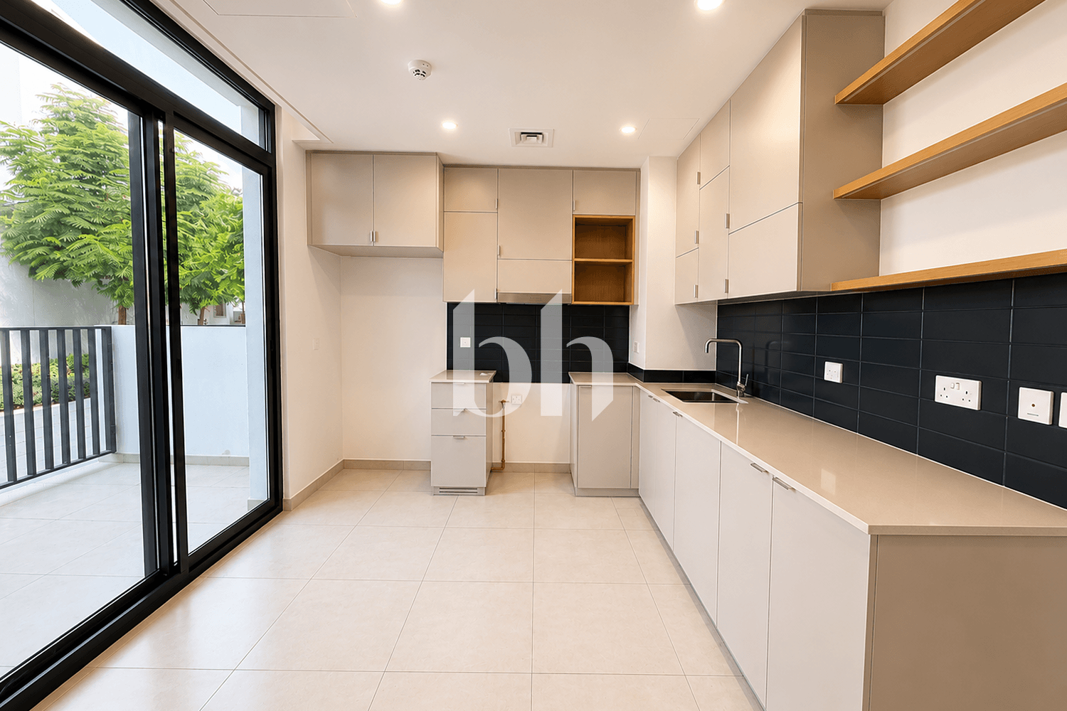 3 Bedroom Townhouse in Bliss - photo 2