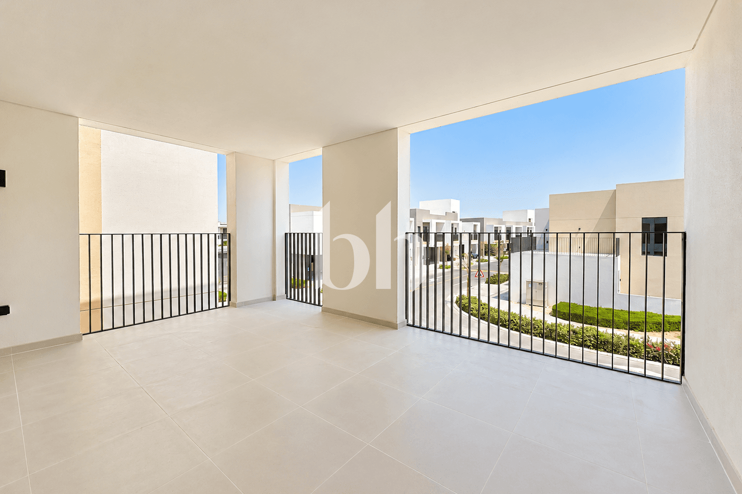 3 Bedroom Townhouse in Bliss 2 - photo 2