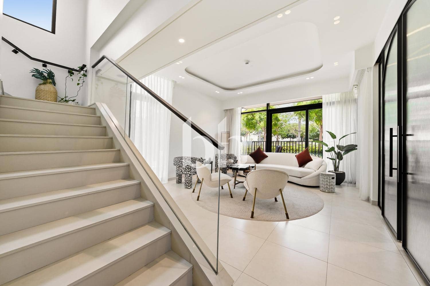 4 Bedroom Townhouse in Bliss - photo 1