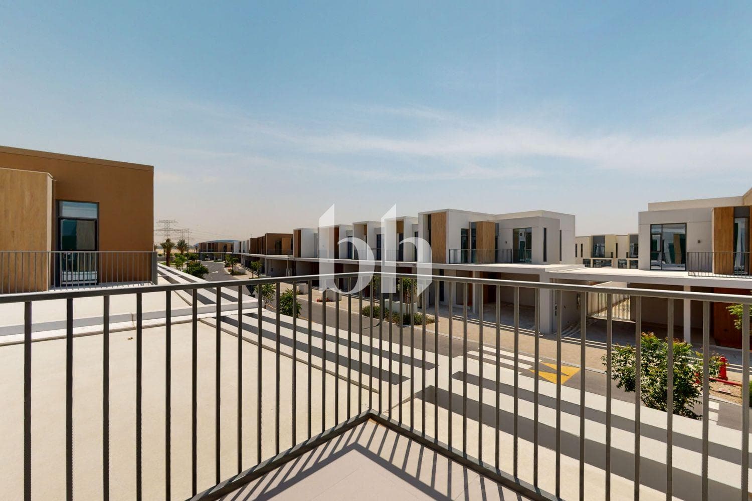 4 Bedroom Villa in Spring - photo 2