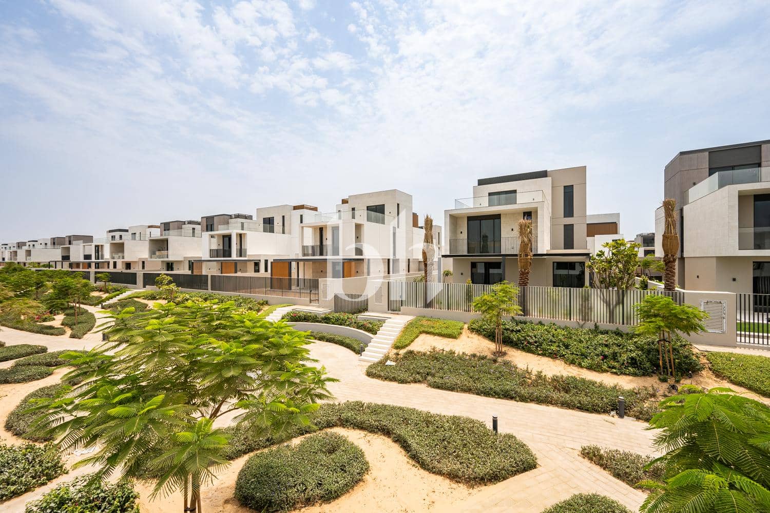 4 Bedroom Townhouse in Bliss 2 - photo 1