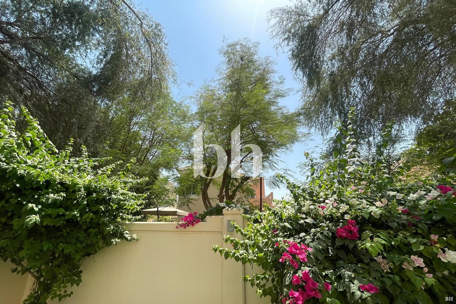 4 Bedroom Townhouse in Estella - photo 1
