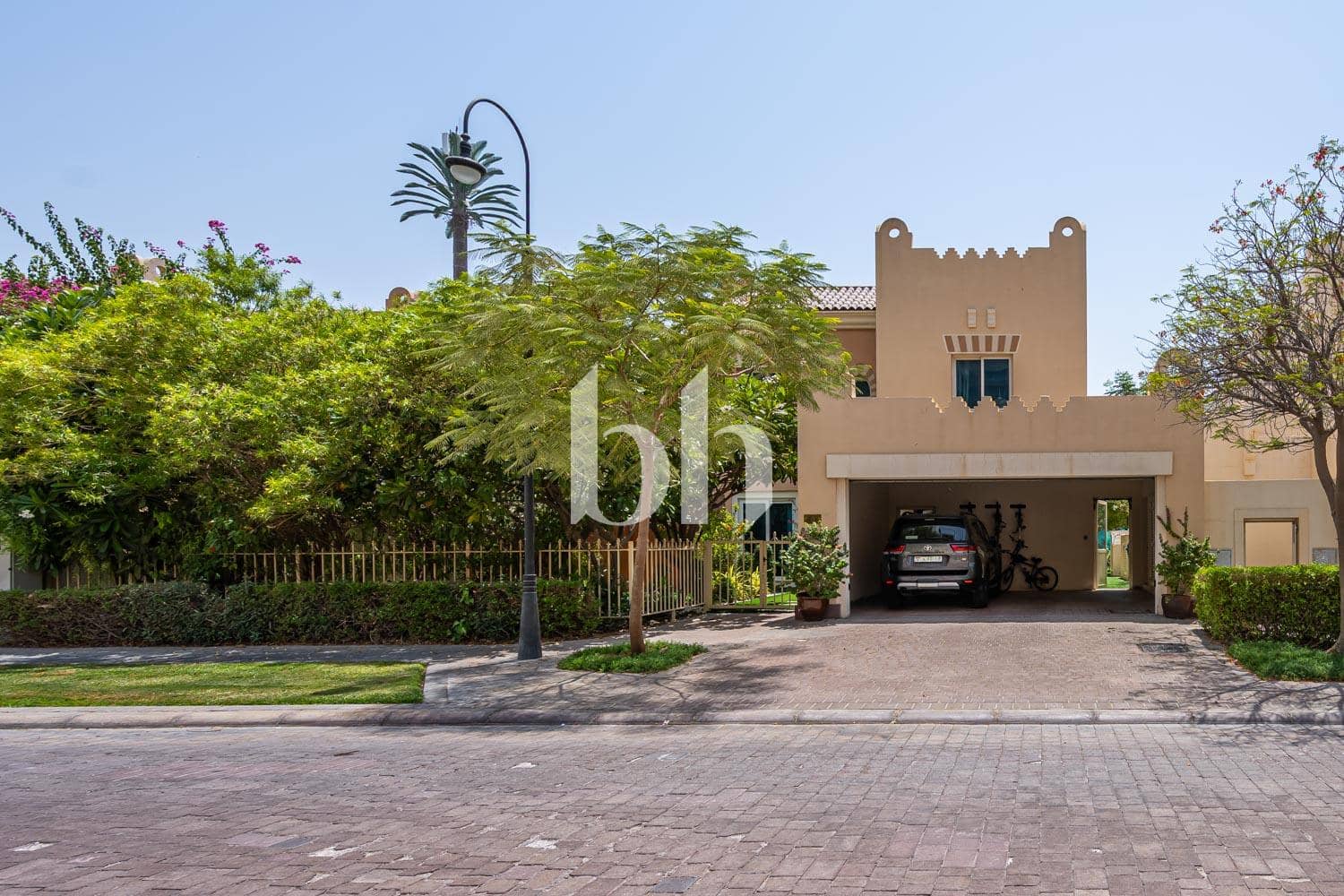 5 Bedroom Villa in Oliva - photo 2
