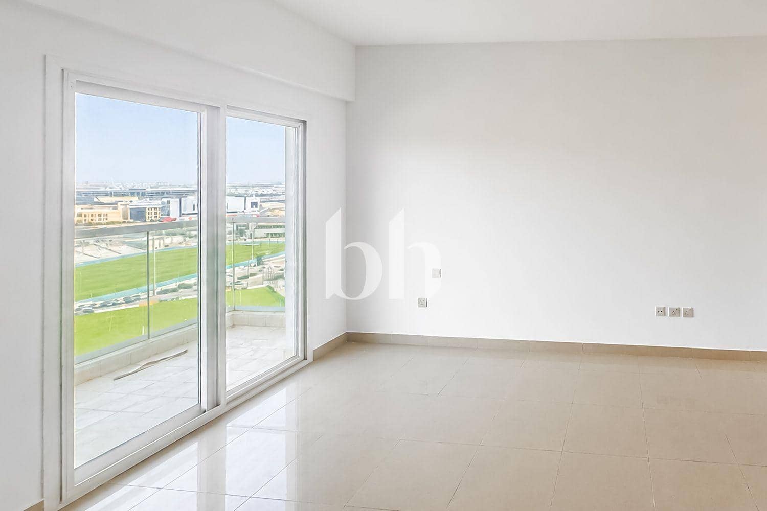 2 Bedroom Apartment in Red Residency - photo 2