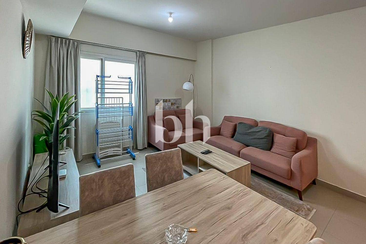 2 Bedroom Apartment in Red Residency - photo 2