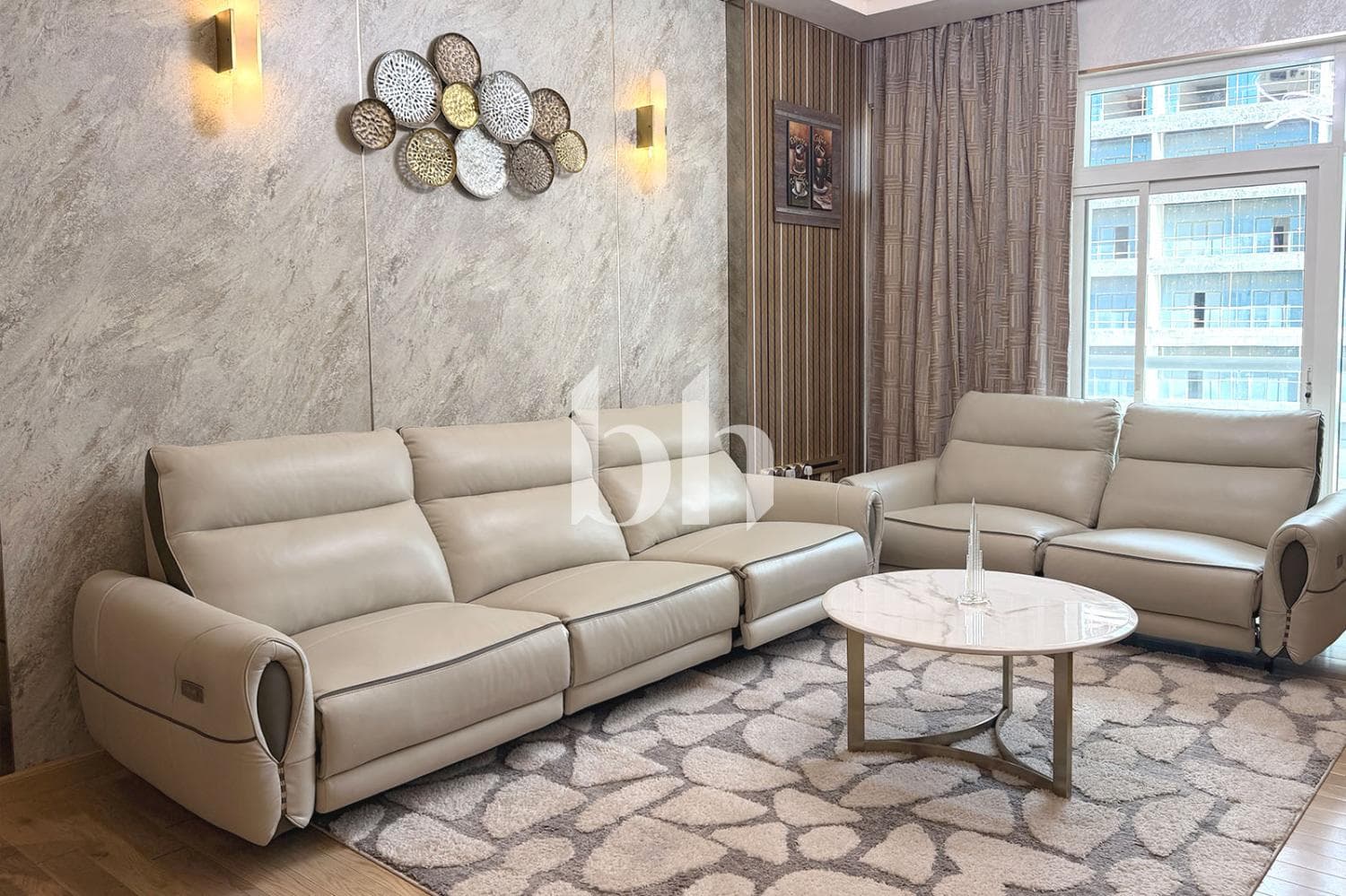 2 Bedroom Apartment in Royal Residence 2 - photo 2