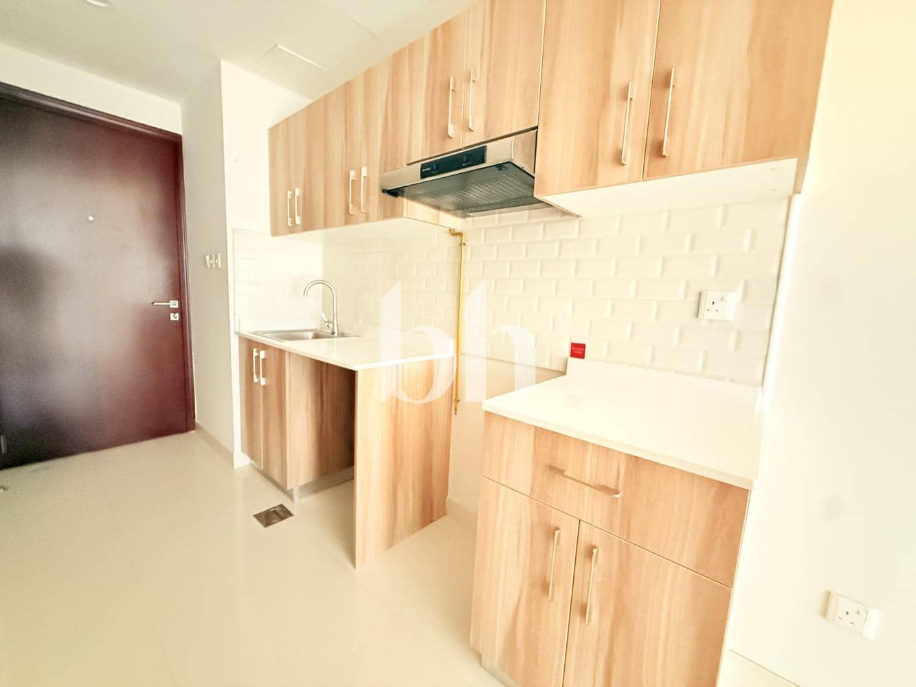 Studio Apartment in Hera Tower - photo 2