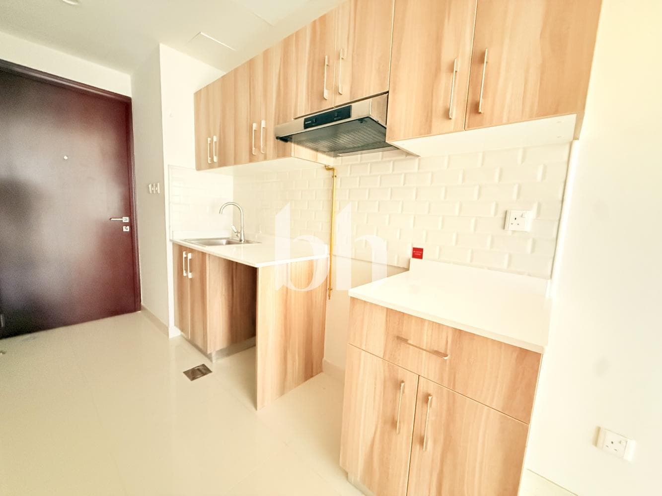Studio Apartment in Hera Tower - photo 2