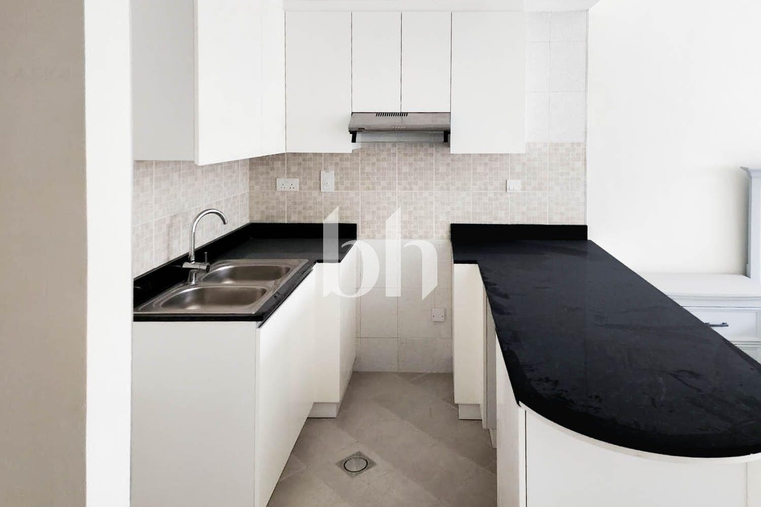 Studio Apartment in Profile Residence - photo 2