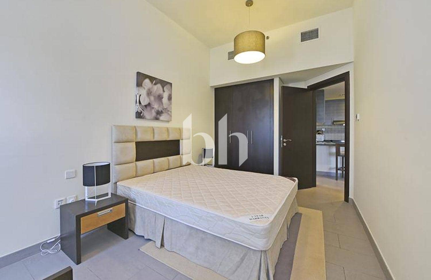 1 Bedroom Apartment in The Bridge - photo 2