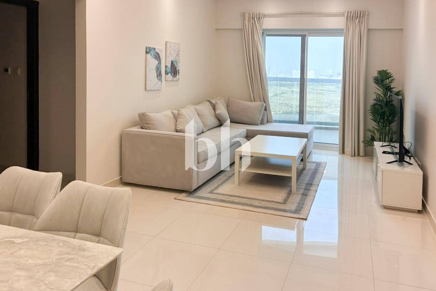 1 Bedroom Apartment in Hera Tower - photo 1